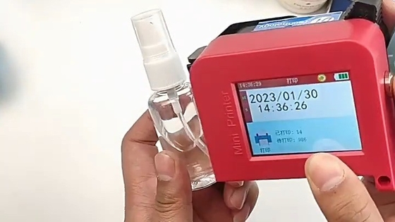 Máquina de impresión de botellas de inyección de tinta portátil para 12 mm de altura de impresión y 240 * 120 * 97 mm