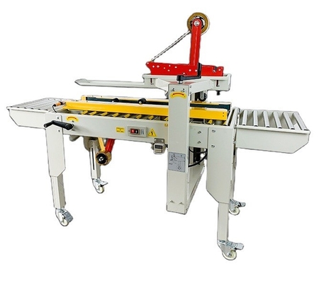 Máquina de sellado de cartón semiautomática impulsada por cinta transportadora para cajas de 1350*640*1430mm